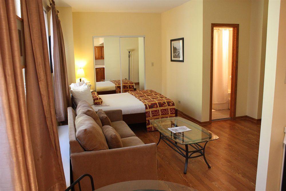 Dewitt Hotel And Suites Chicago Bagian luar foto
