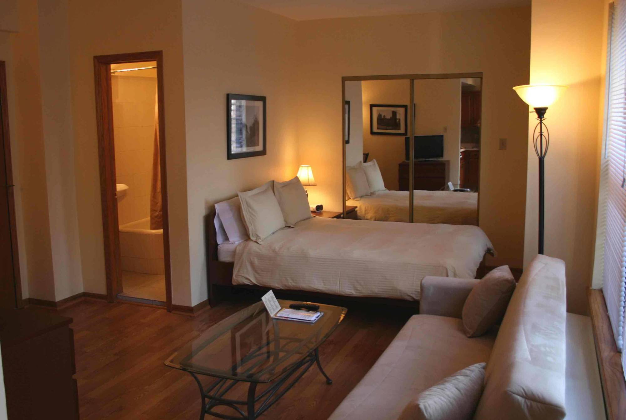 Dewitt Hotel And Suites Chicago Ruang foto