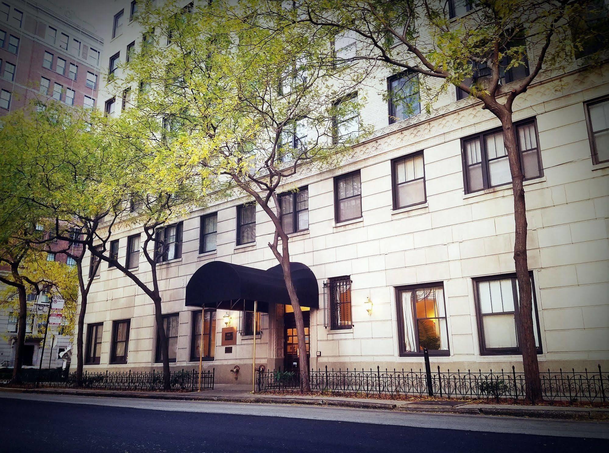 Dewitt Hotel And Suites Chicago Bagian luar foto